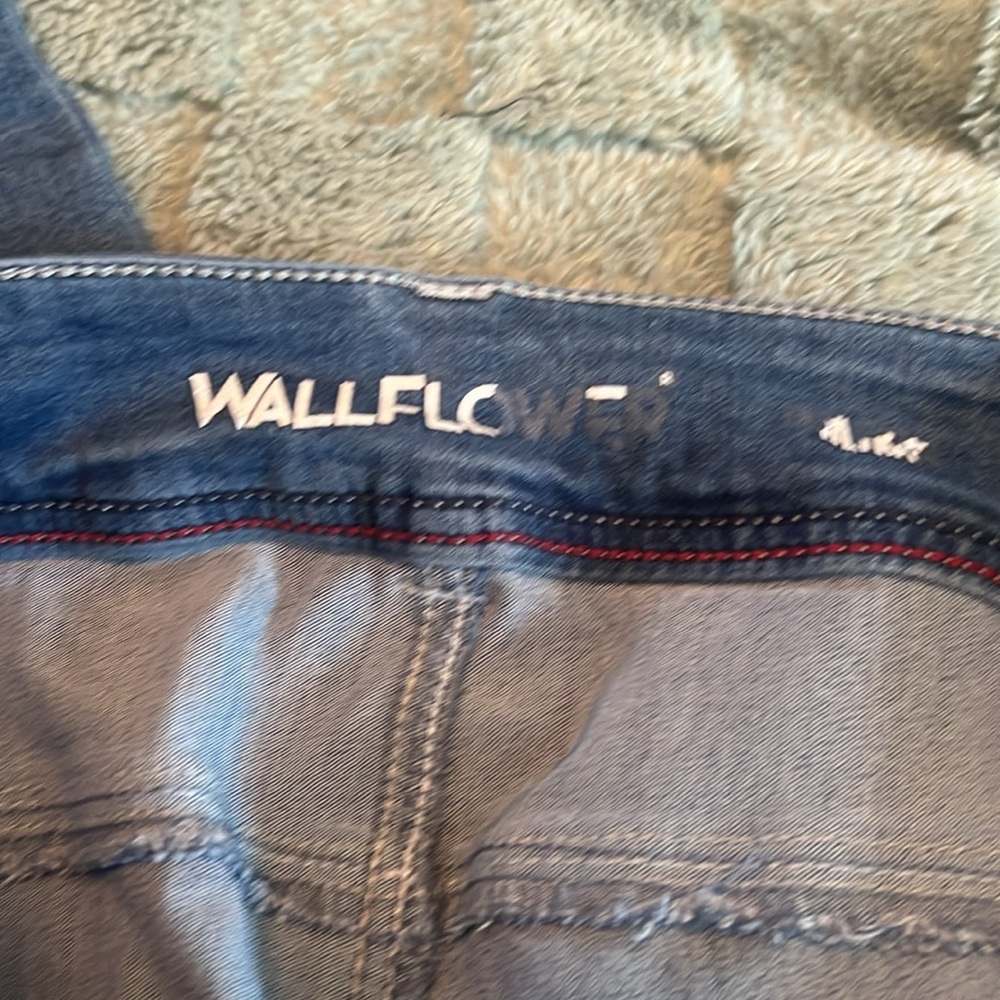 Size 18 wallflower skinny jeans - Picture 4 of 7